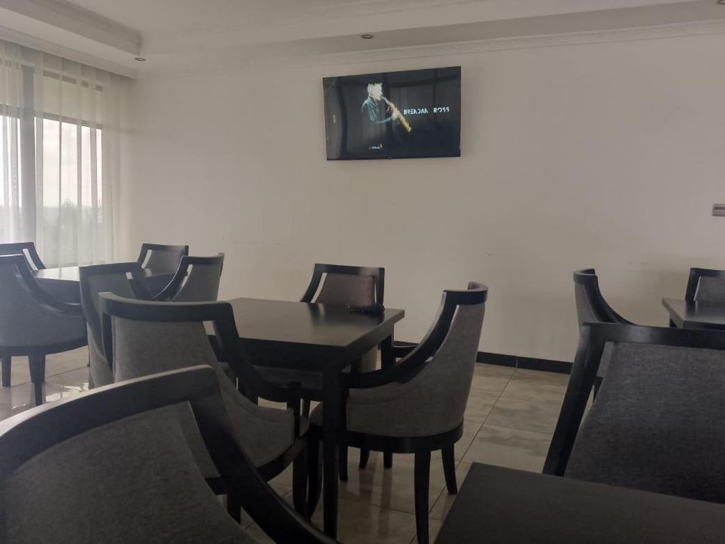 Water Pavilion Hotel Keroka Exterior photo